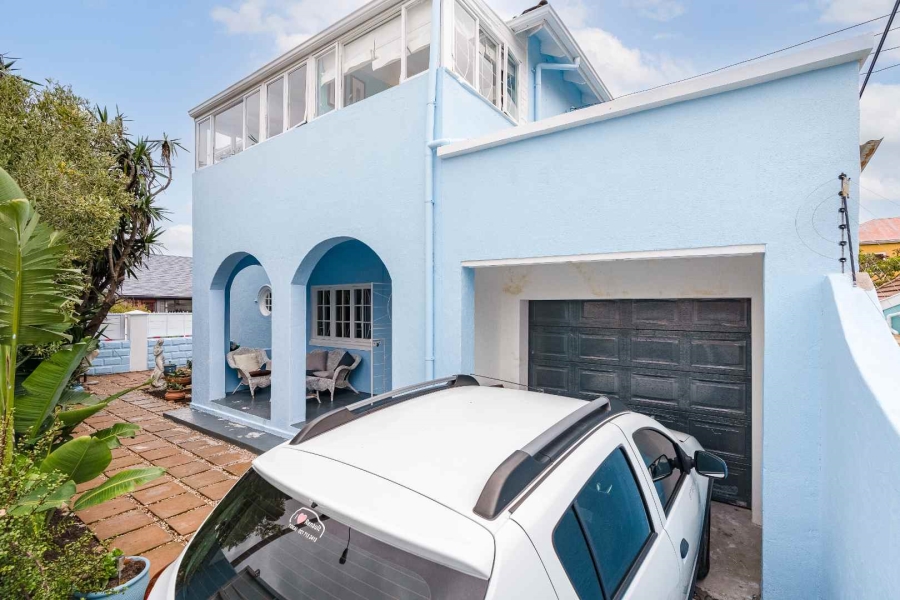 4 Bedroom Property for Sale in Muizenberg Western Cape